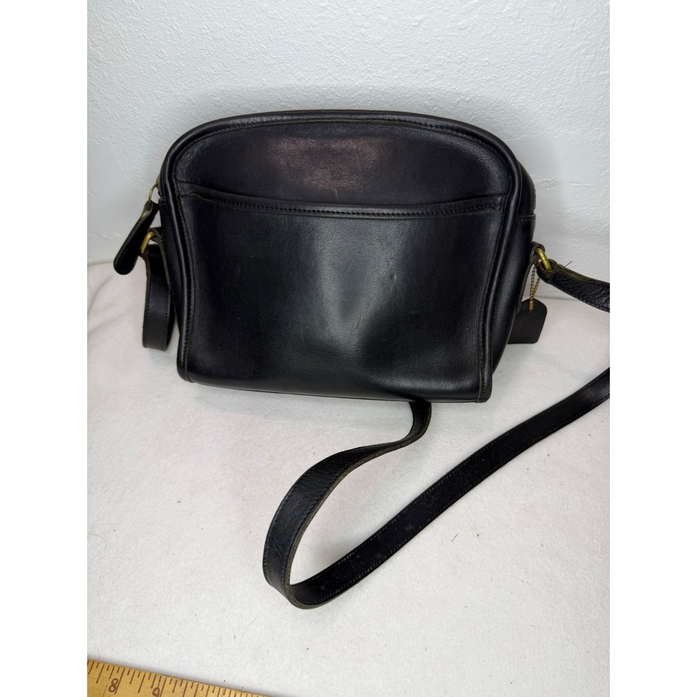 Vintage Coach Black Leather Crossbody Bag Brass Zip Pocket USA Women's Purse - Picture 3 of 13